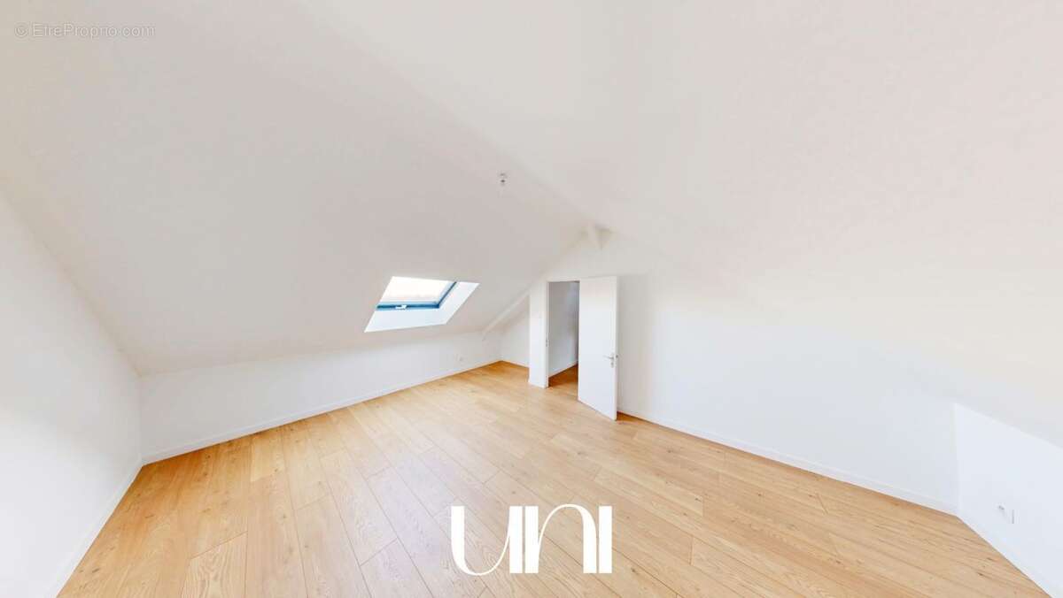 Maison à BRETTEVILLE-L'ORGUEILLEUSE