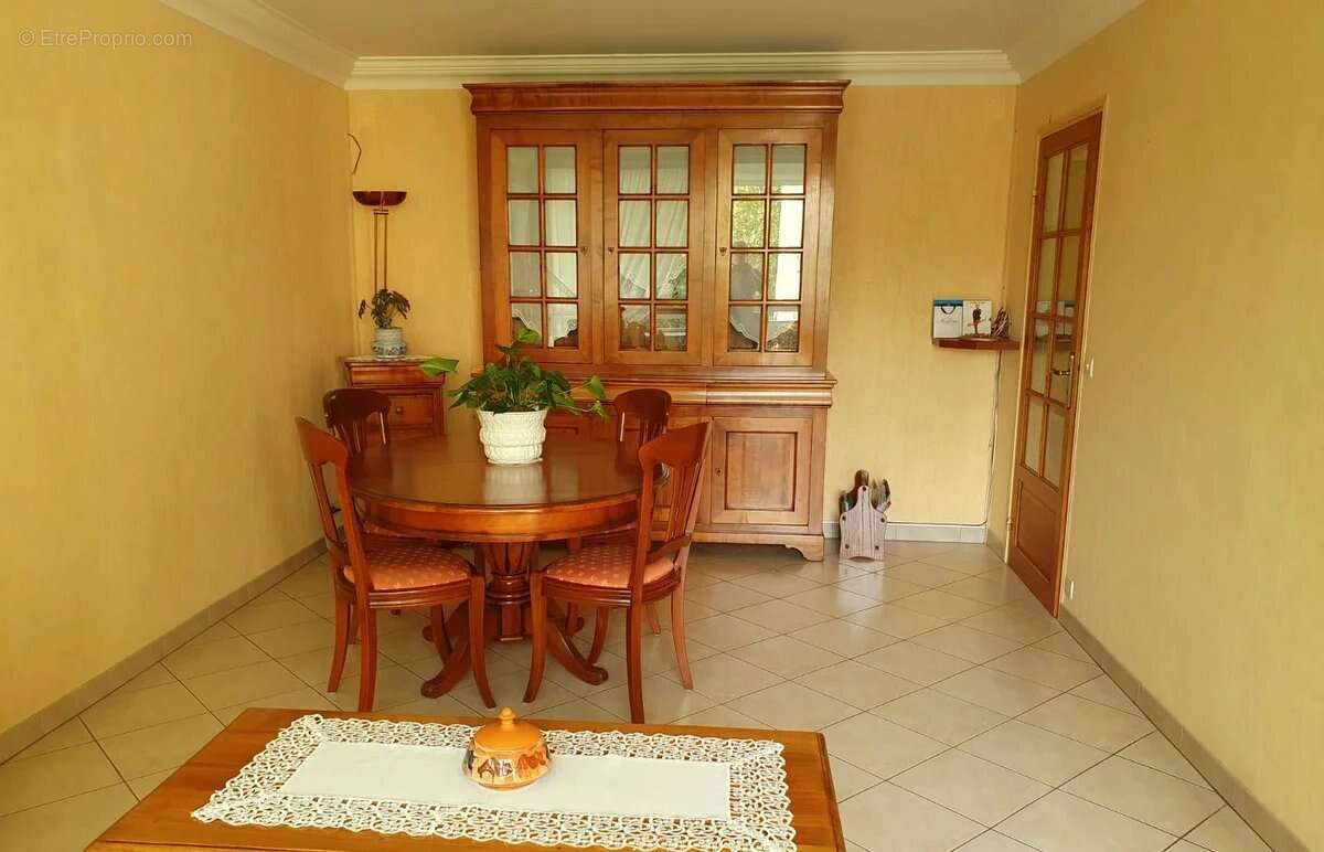 Appartement à LE MEE-SUR-SEINE