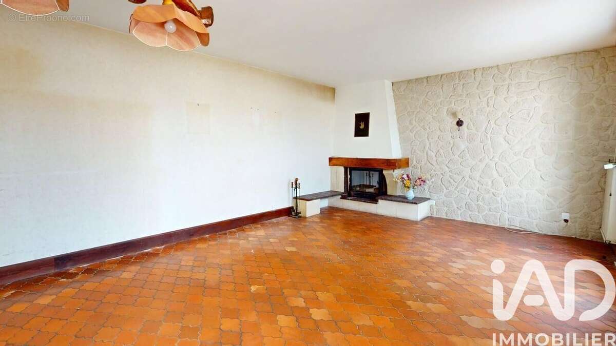 Photo 4 - Maison à TONNAY-CHARENTE