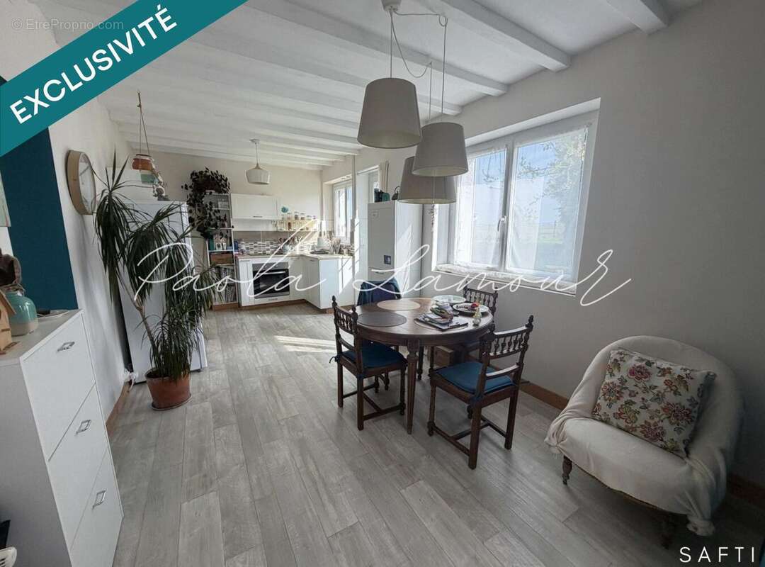 Photo 2 - Maison à GENILLE