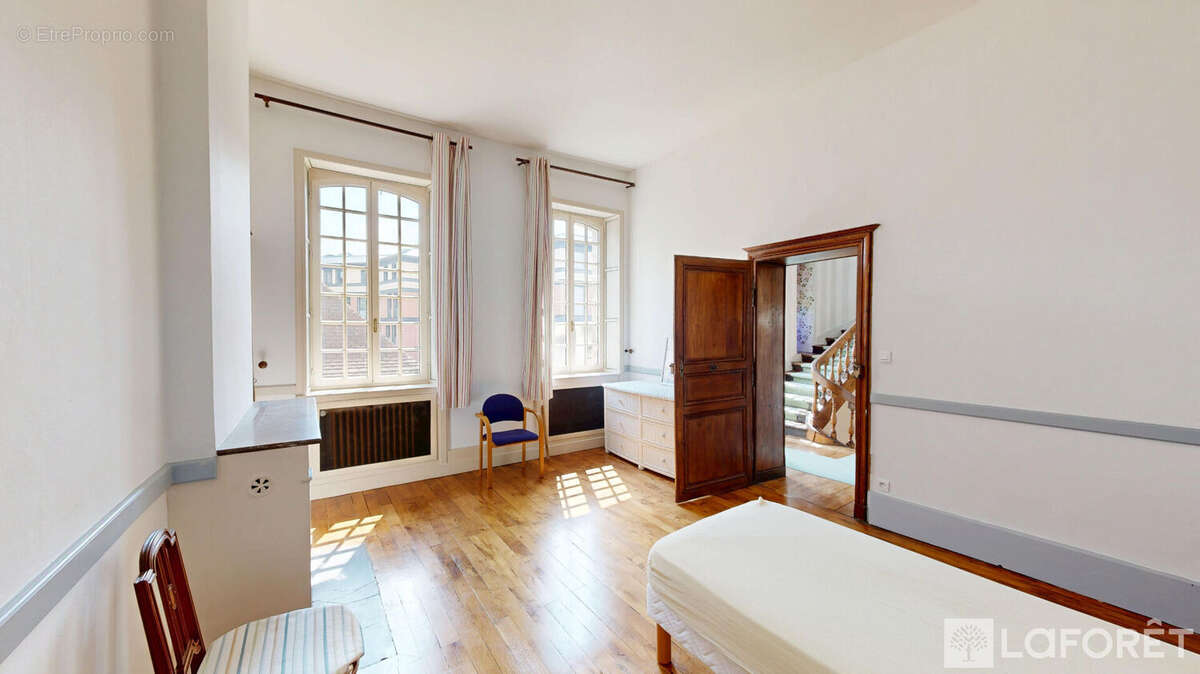 Maison à MOULINS