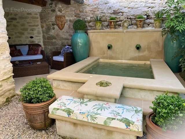 Maison à ALLEGRE-LES-FUMADES