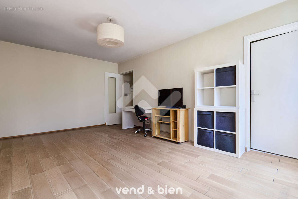 Appart T1 de 31 m2 Reims Secteur bd Lundy - photo 3