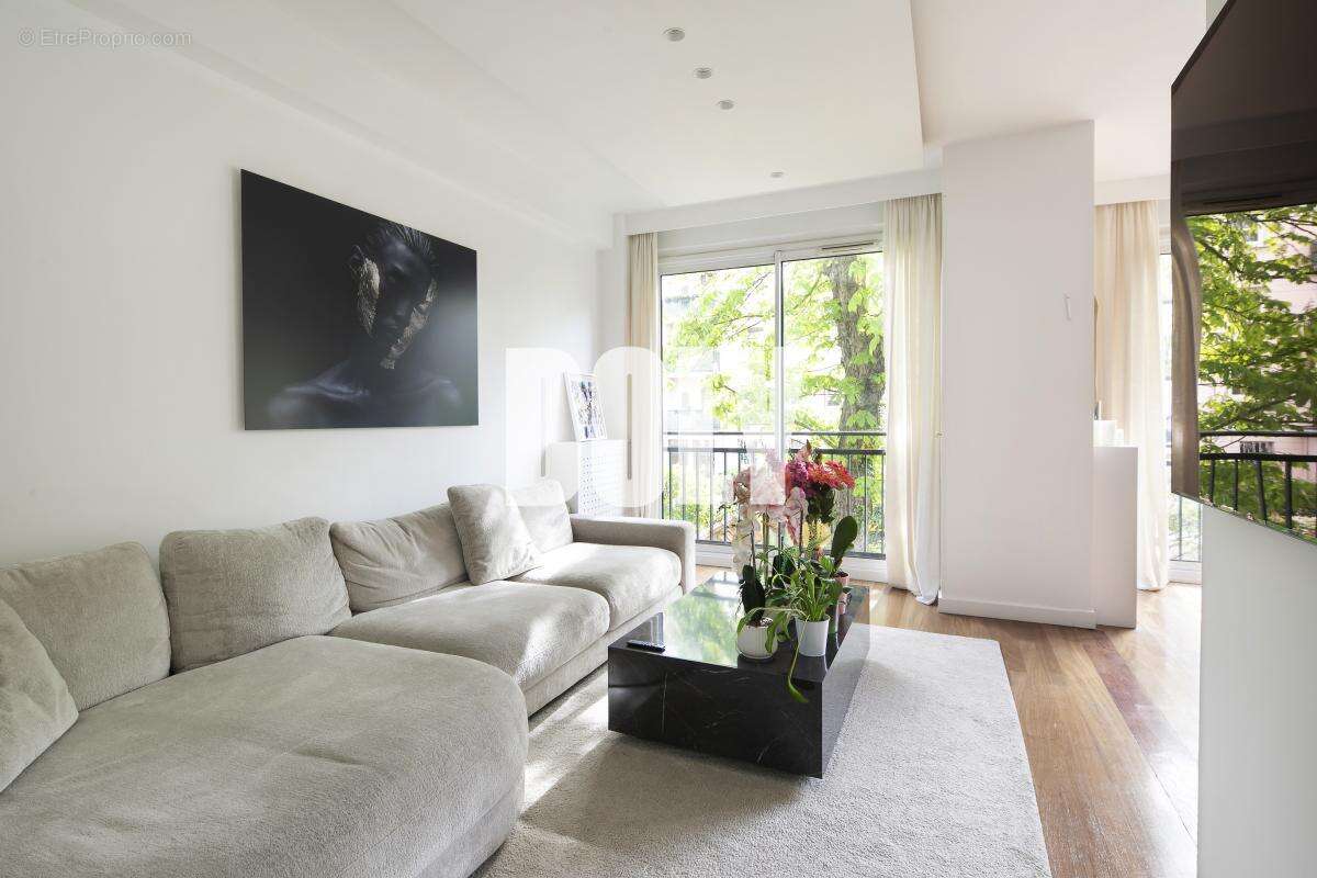 Doly - appartement - rue perronet - neuilly-sur-seine (92200) - photo 2