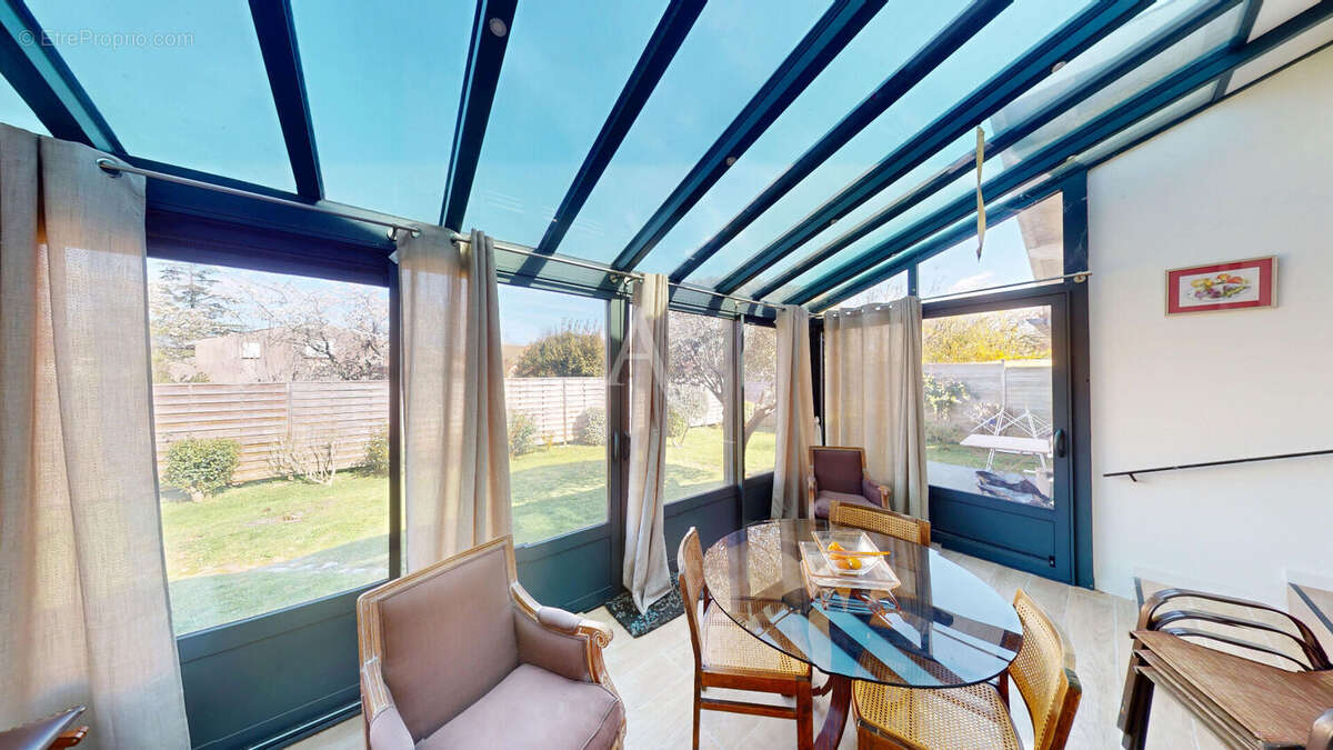 Maison à CASTANET-TOLOSAN