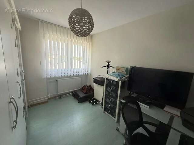 TALANGE: Belle Maison F5 avec beau jardin - photo 11