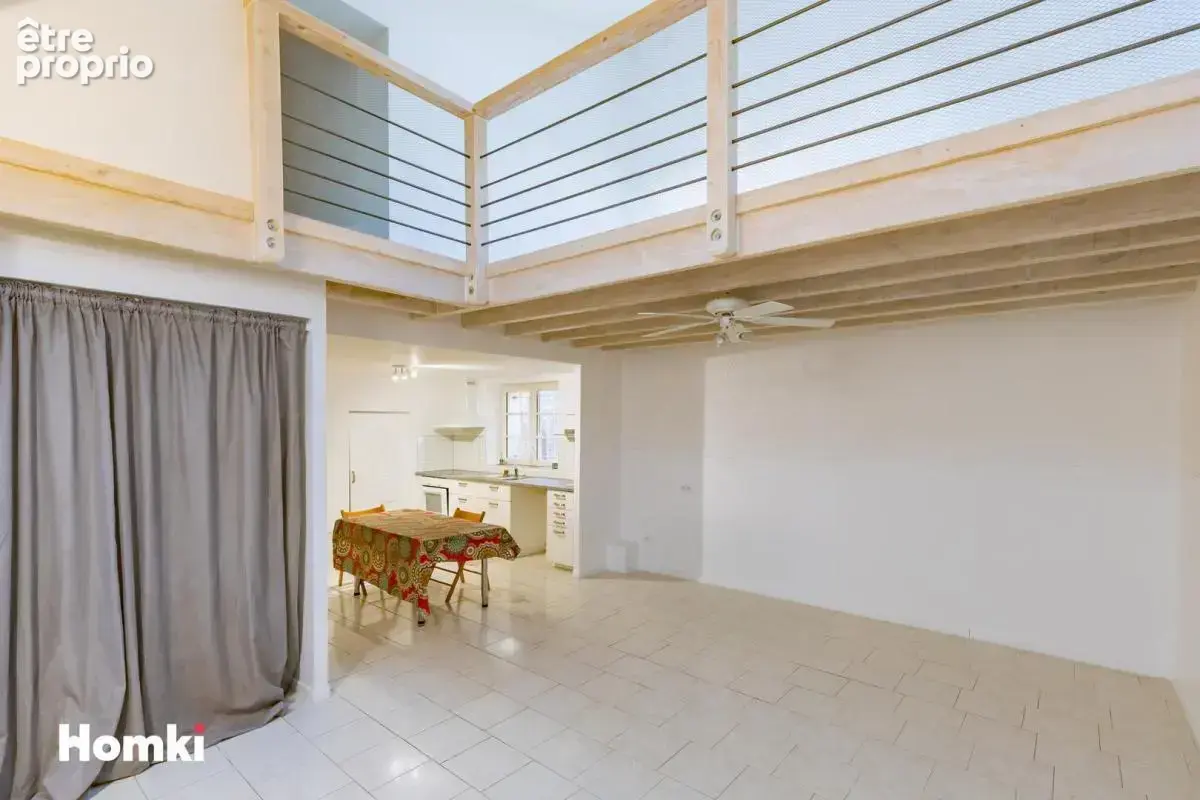Maison de ville T6 de 113 m² à Vinassan 11110 - photo 2