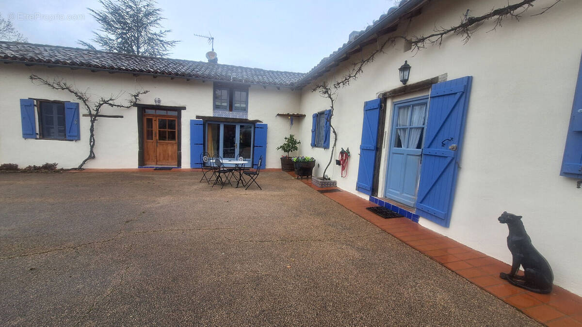 Maison à MONT-D'ASTARAC