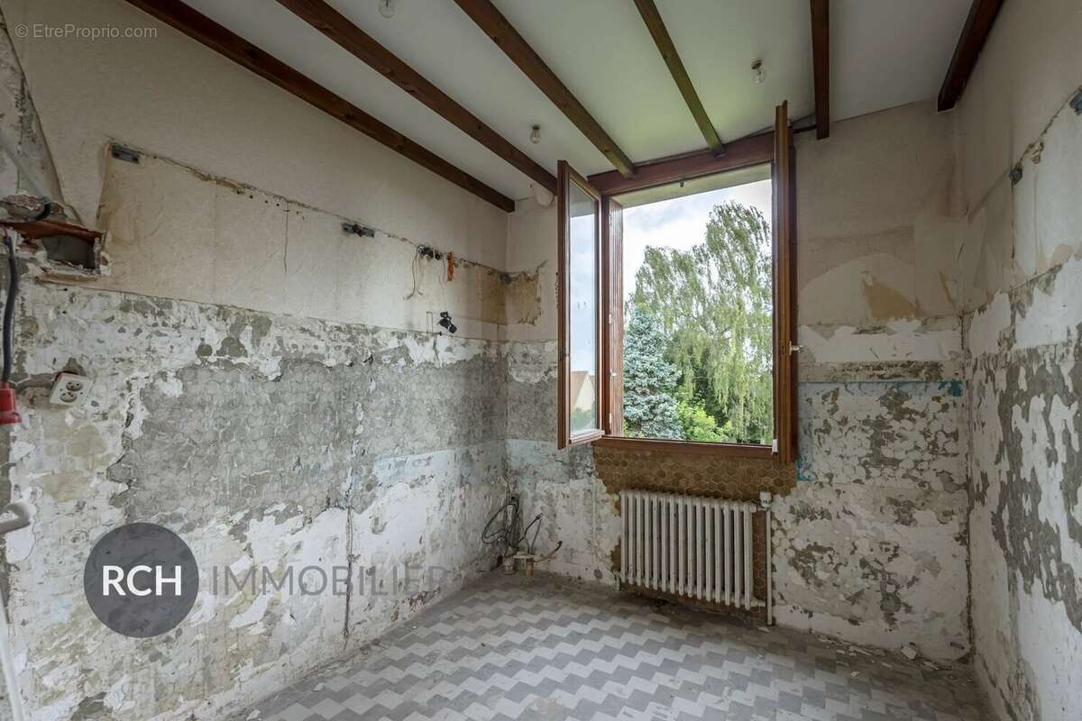 Maison à MONTFORT-L'AMAURY