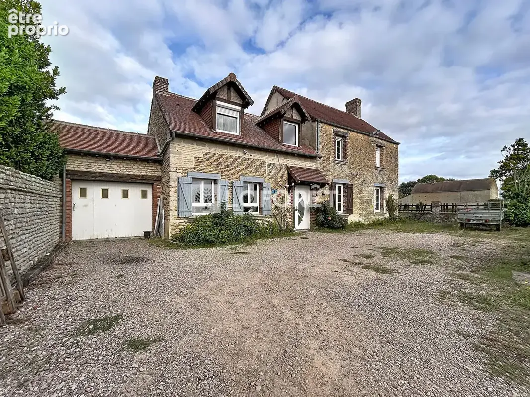 Photo Maison à Falaise au prix de 165 000€