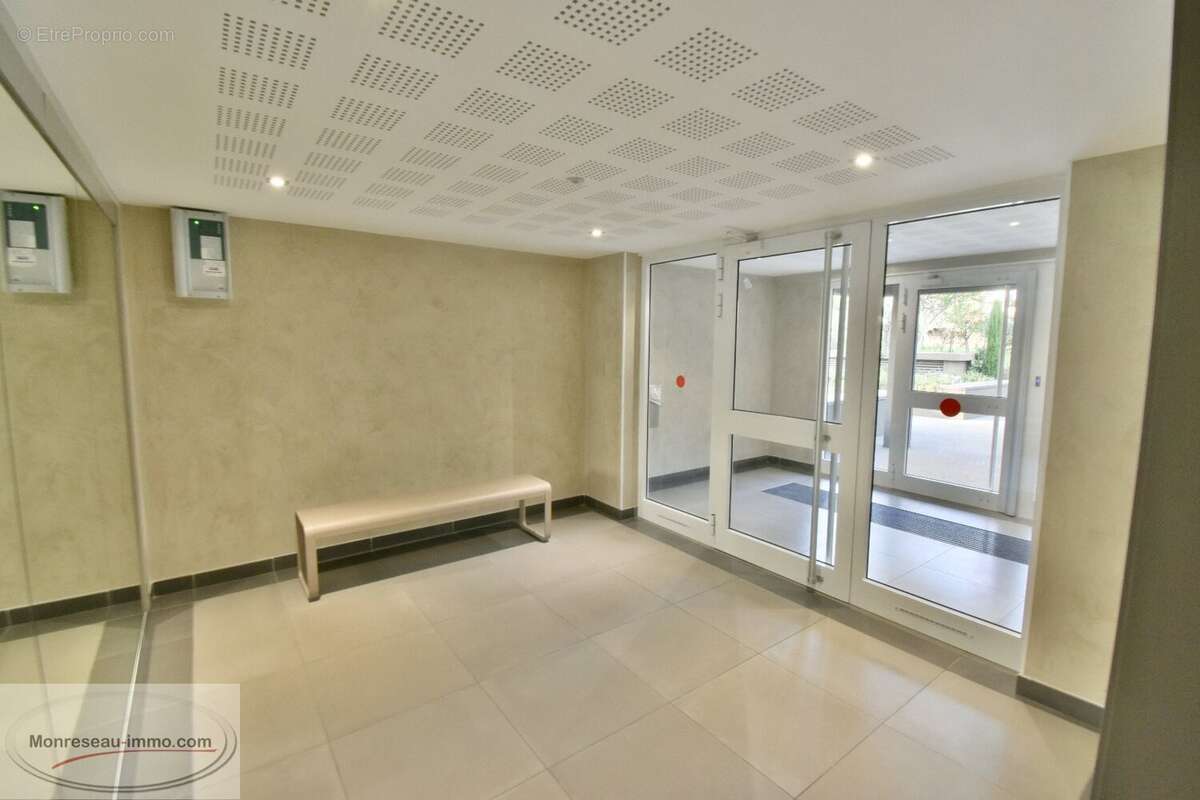 Appartement à LE CANNET