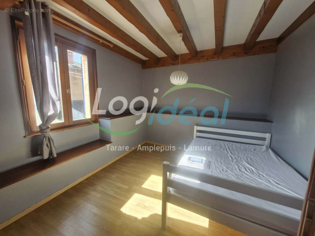 Maison à LAMURE-SUR-AZERGUES