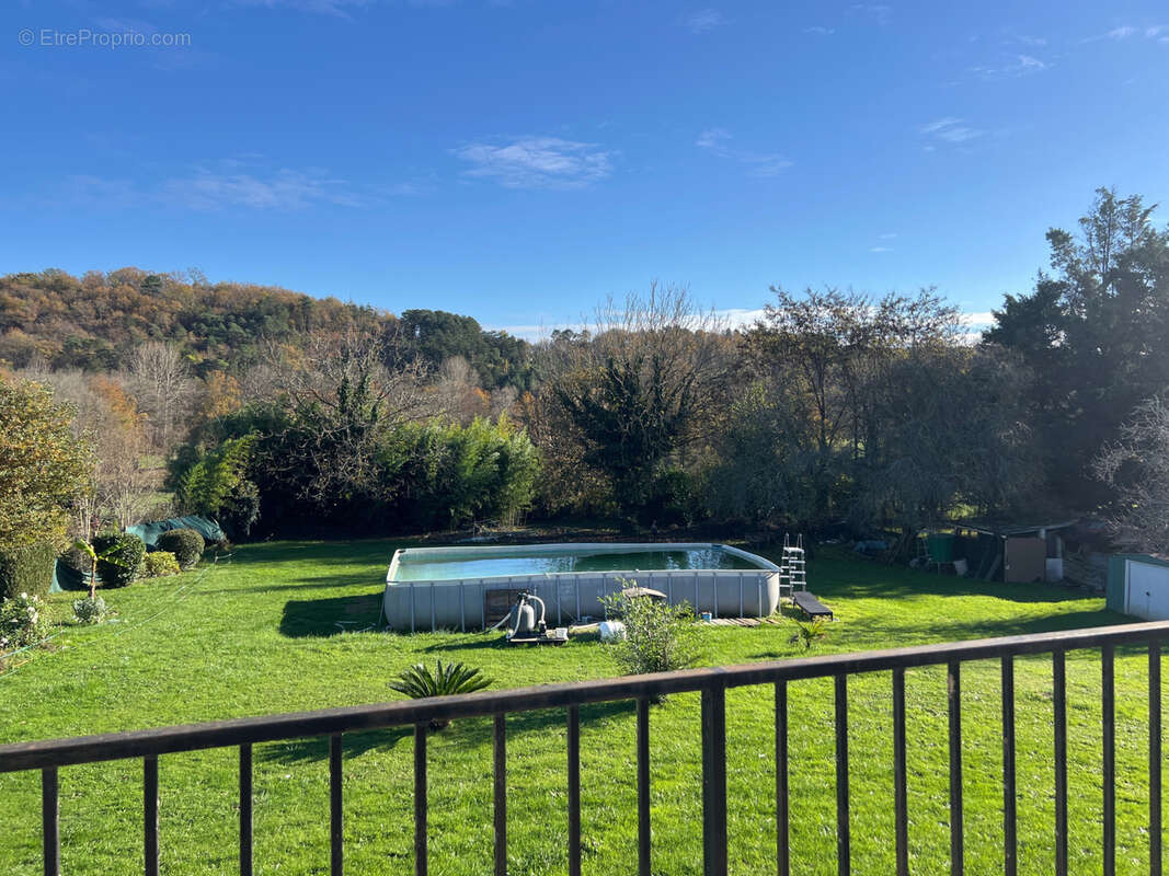 Maison à CHATEAU-L&#039;EVEQUE