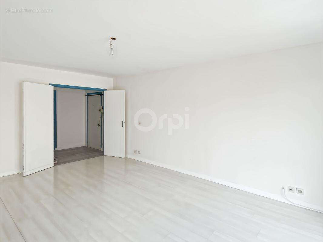 Appartement À Vendre - photo 6