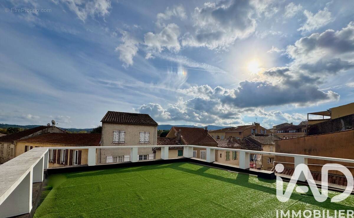 Photo 1 - Appartement à COGOLIN