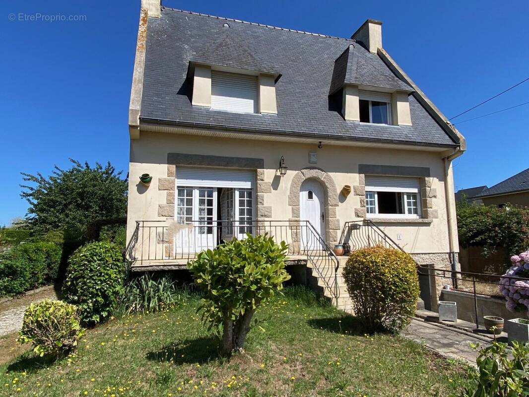 Maison à PLEURTUIT