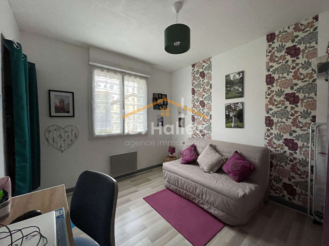 Maison à SAINT-AIGNAN-SUR-ROE