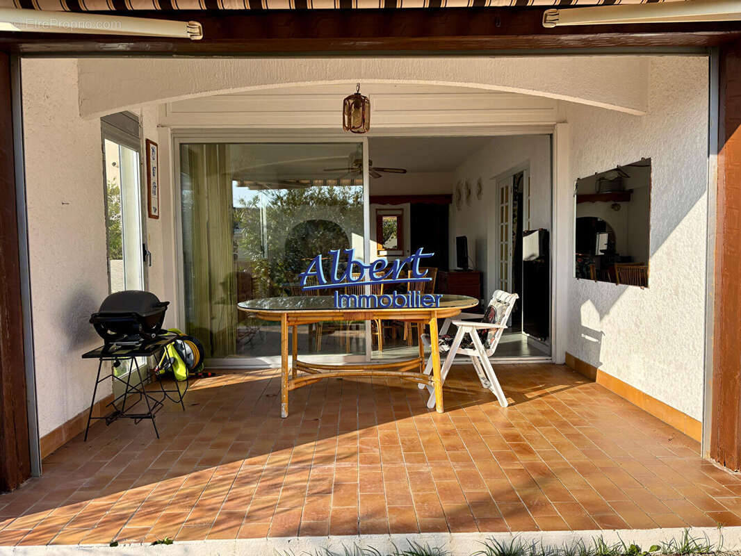 Appartement à SANARY-SUR-MER