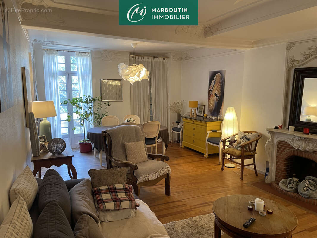 Maison à CASTELJALOUX