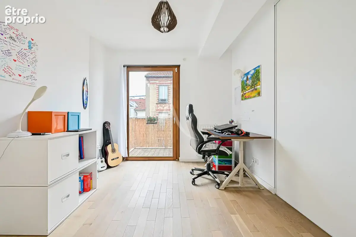 Suresnes limite Puteaux- Appartement 6 pièces 155m² - 80m² Terrasses - 3 Parkings - 1 Cave - photo 12