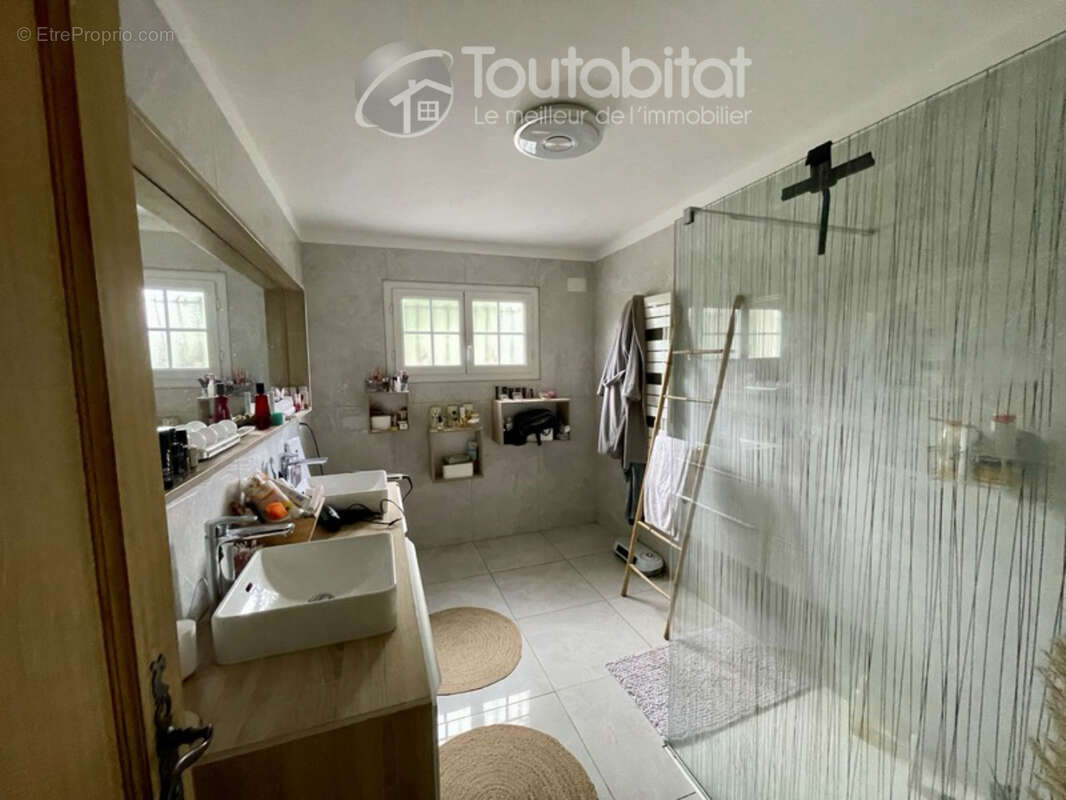 Maison à SAINT-LAURENT