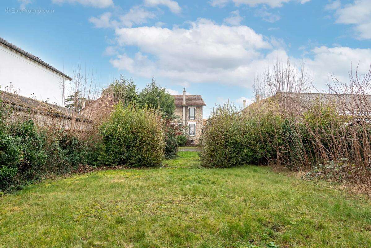 Maison à LAGNY-SUR-MARNE