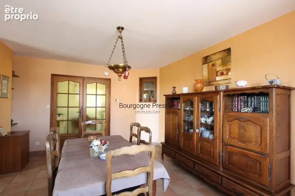 Maison familiale de 108 m² avec sous-sol dans un quartier residentiel sur un terrain 796 m² - photo 5