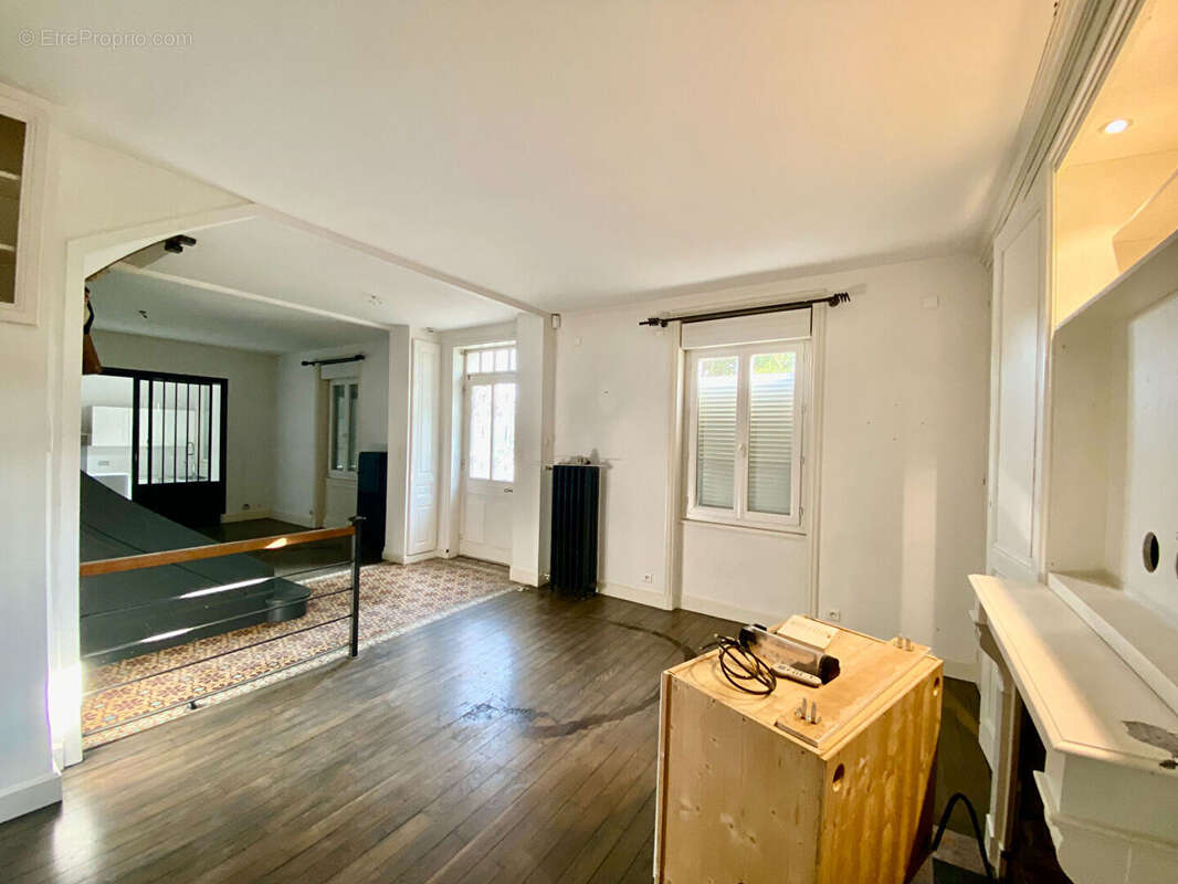 Maison à VILLEFRANCHE-SUR-SAONE