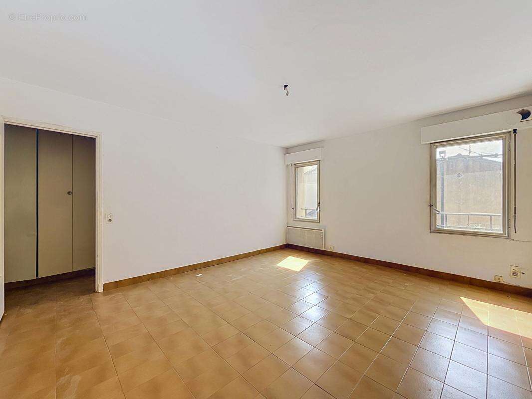 Exclusivité - avignon extra muros proche rempart - t2 49m2 - photo 3