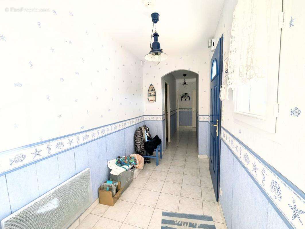 Maison à LES MATHES