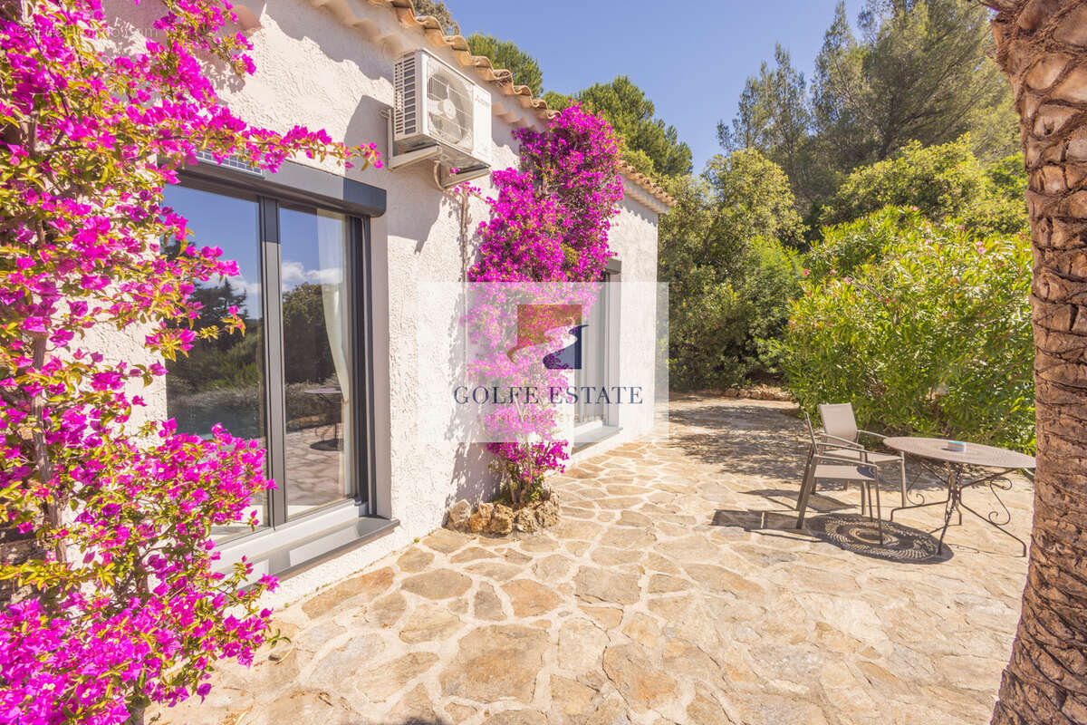 Maison à LA CROIX-VALMER