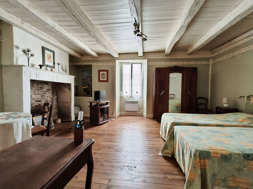 Maison La Mothe St Héray - photo 3