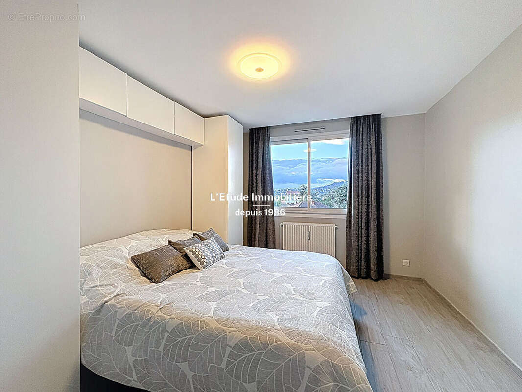 Appartement à CALUIRE-ET-CUIRE