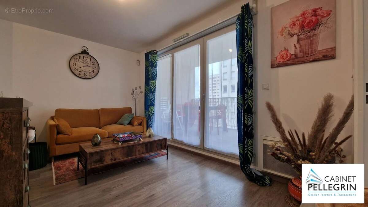 Appartement à MARSEILLE-10E