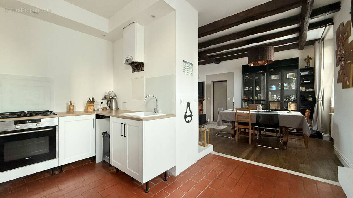 Appartement à CORBEIL-ESSONNES