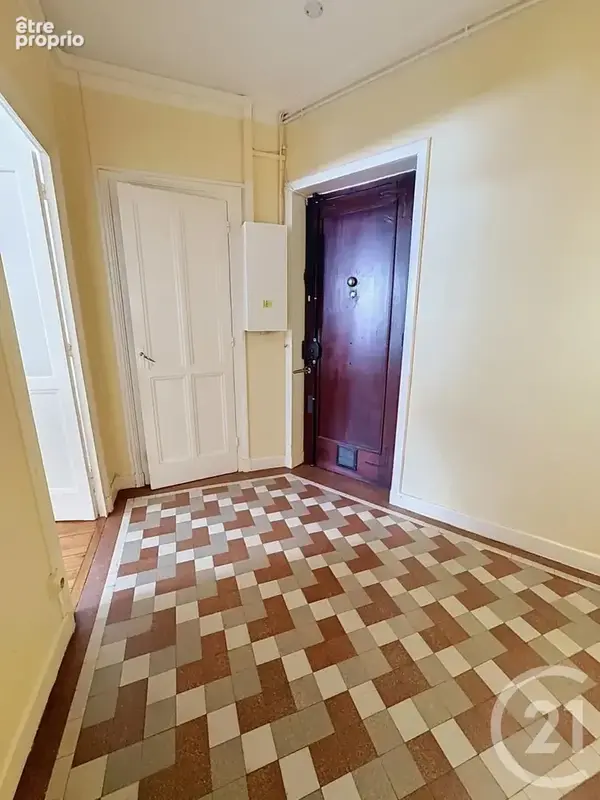 Appartement 2 pièces 51 m² à vendre à Lyon-7e (69007) - photo 4