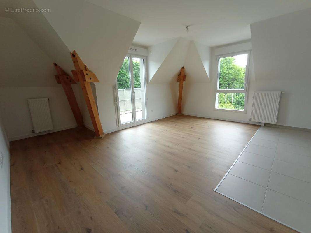 Appartement à BIEVRES