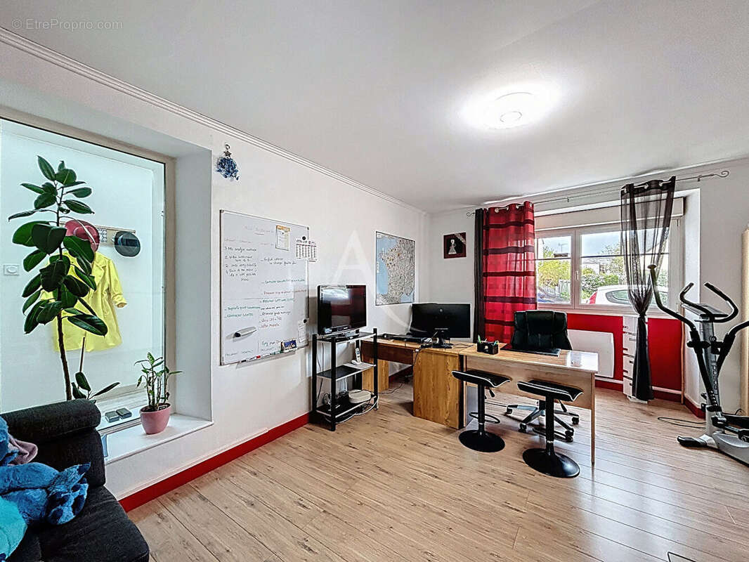 Maison à CHATEAU-GONTIER