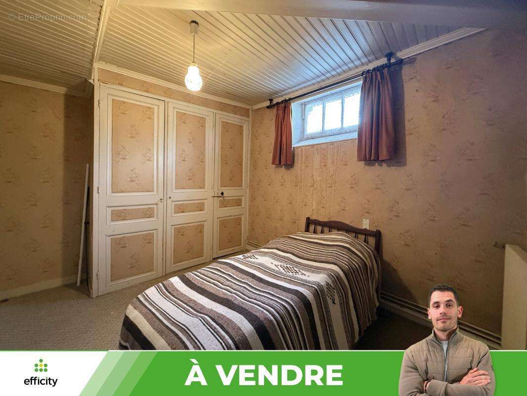 Maison à BIARD