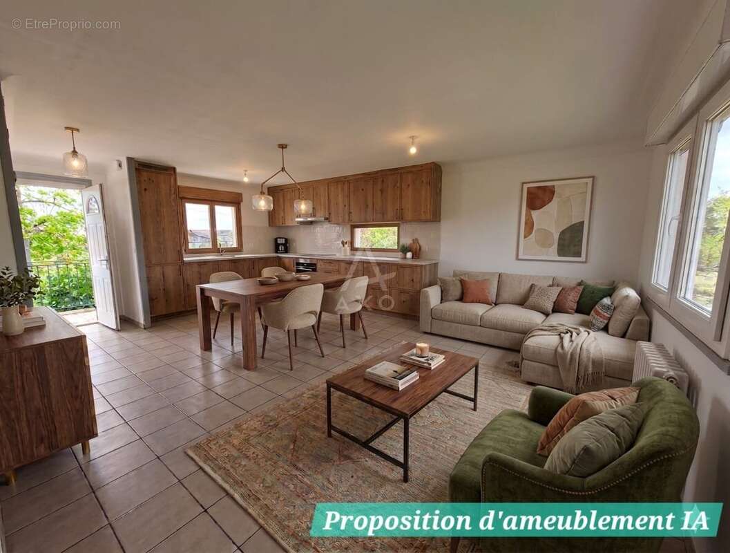 Maison à VARENNES-VAUZELLES