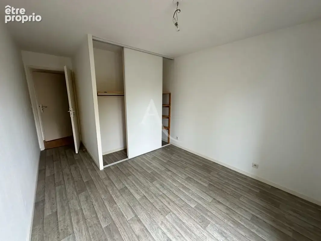 Appartement La Chaussee Saint Victor 3 pièce(s) 69 m2 - photo 9