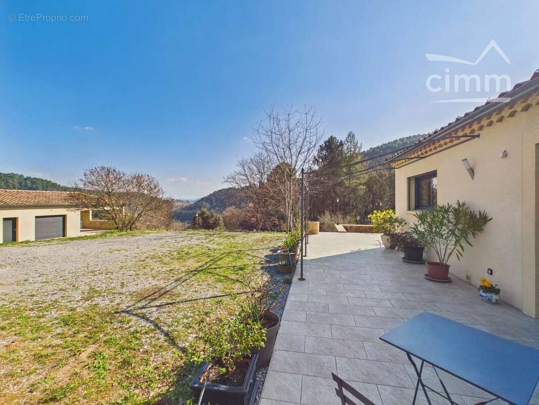 Maison à CHAMBONAS
