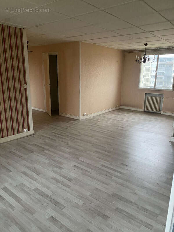 Appartement à SOTTEVILLE-LES-ROUEN
