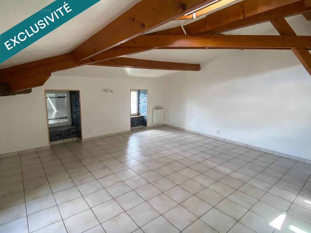 Photo 1 - Appartement à MAUZE-SUR-LE-MIGNON