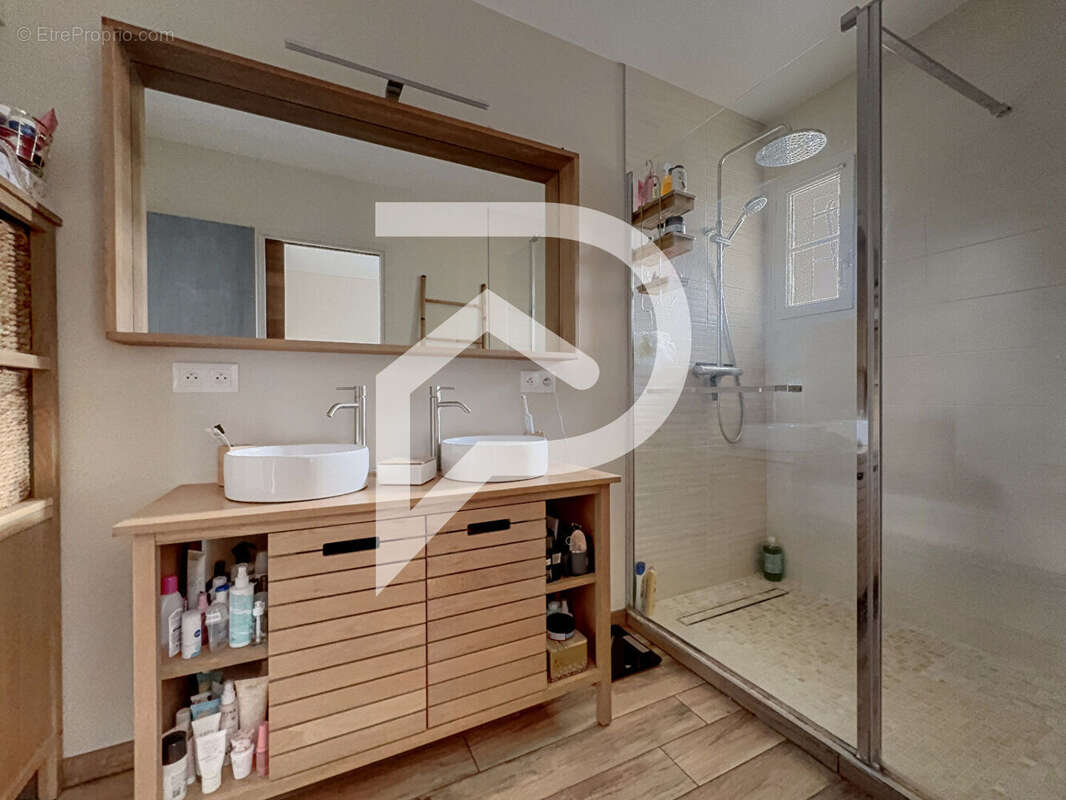 Maison à BERNEUIL-SUR-AISNE