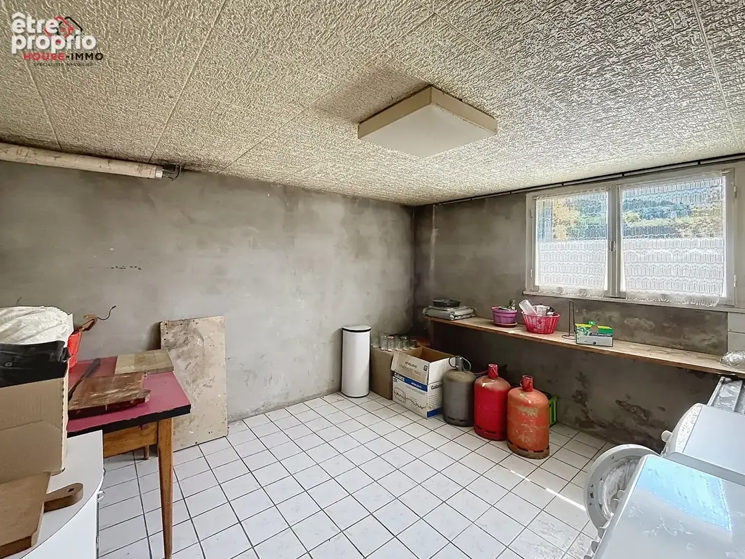 Maison 113 m² à Clairvaux-Les-Lacs  - photo 8