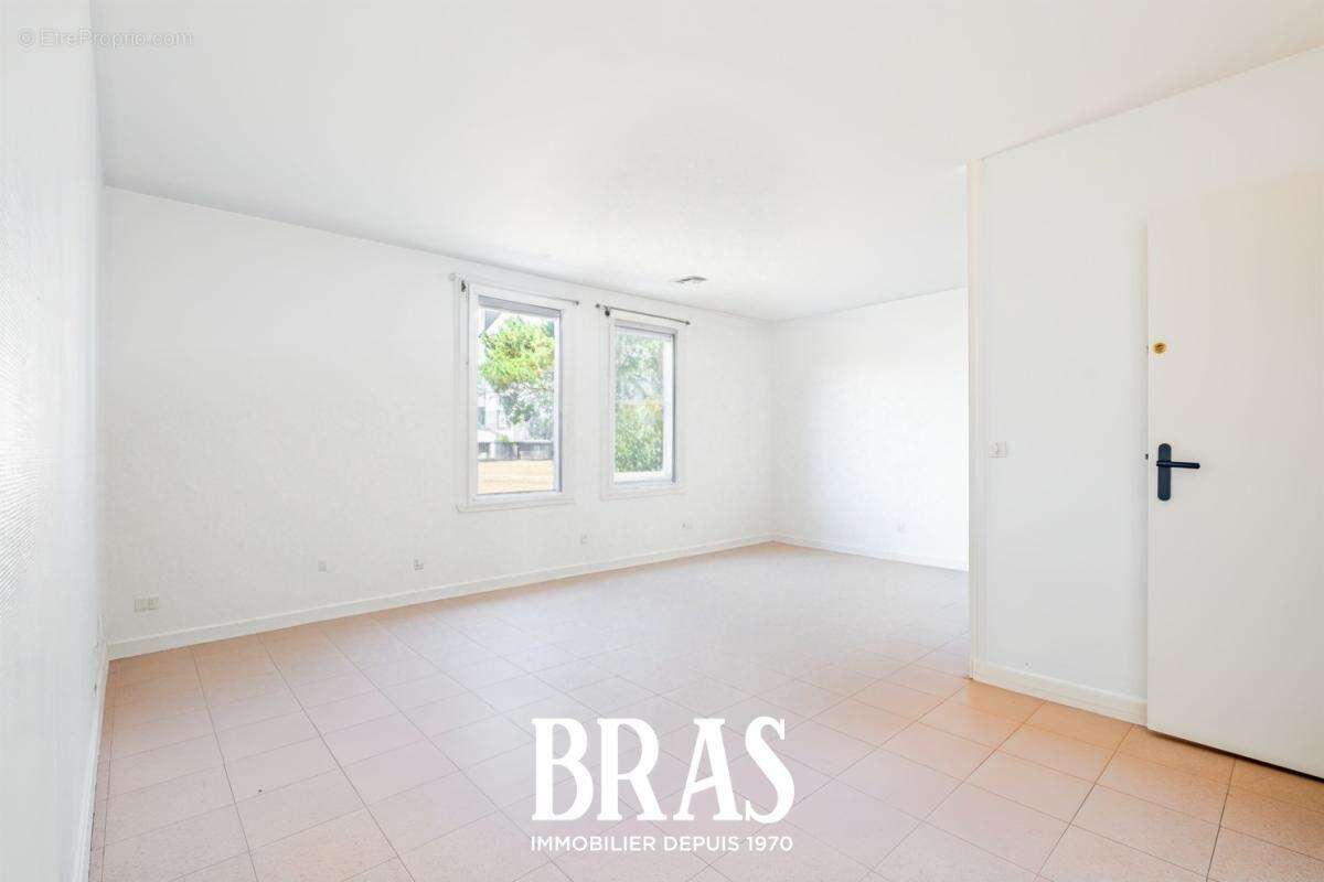 Appartement à LE POULIGUEN