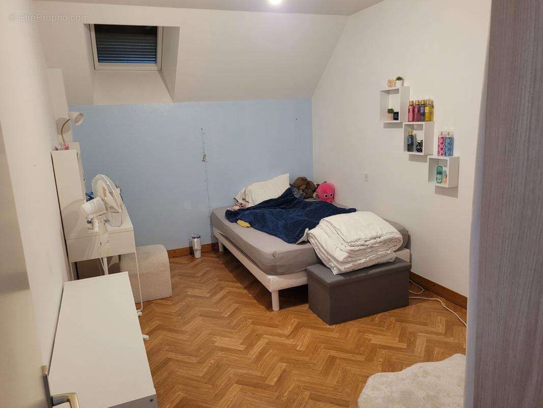 Maison de bourg, 3 Chambres, rénovée en 2017 - photo 8