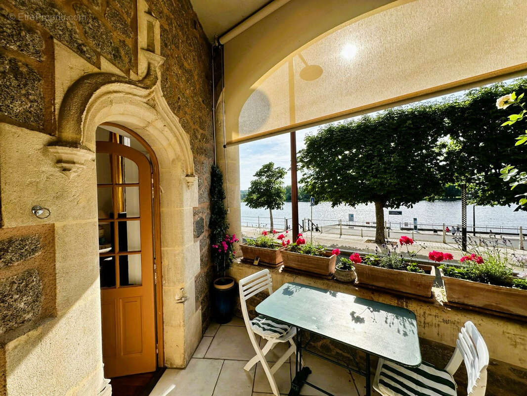 Appartement à VICHY