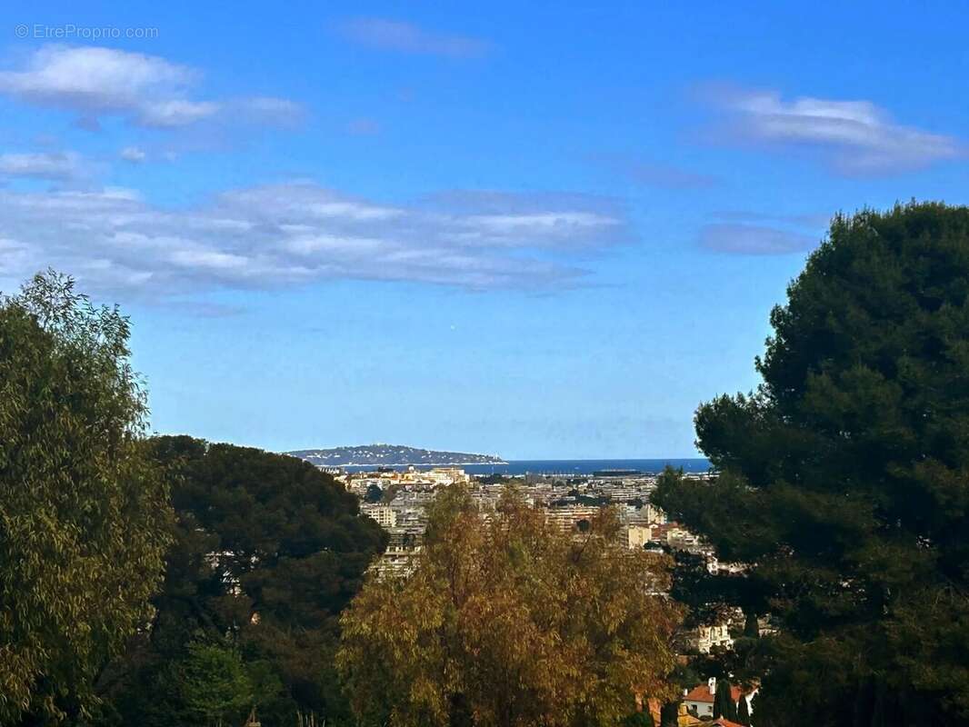 Appartement à CAGNES-SUR-MER